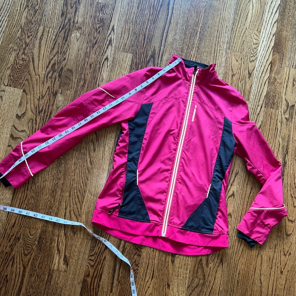 Brooks Magenta Running Jacket - image 4